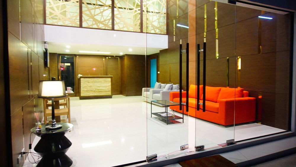 185 Residence Khon Kaen Bagian luar foto