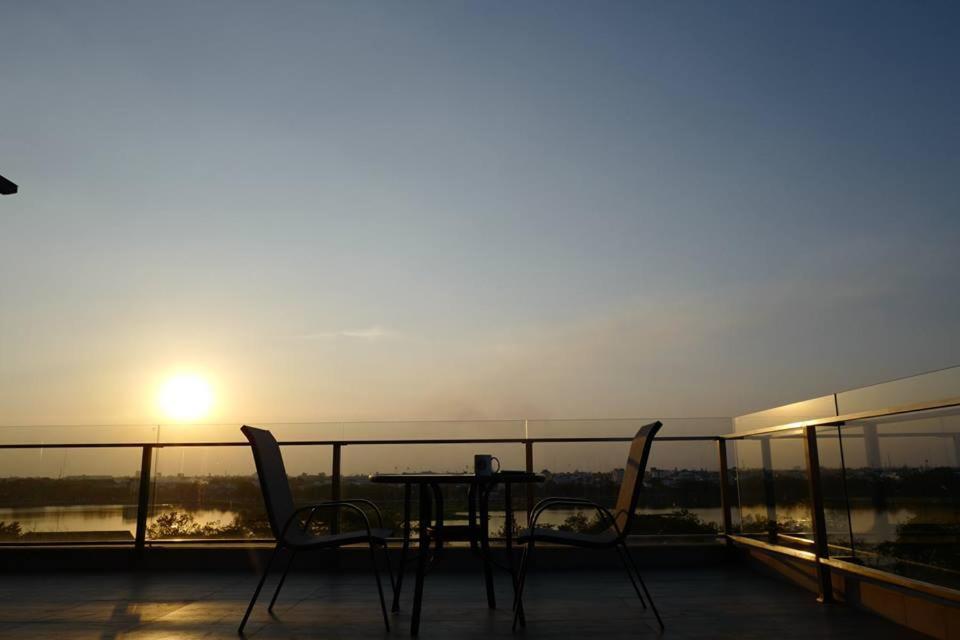 185 Residence Khon Kaen Bagian luar foto